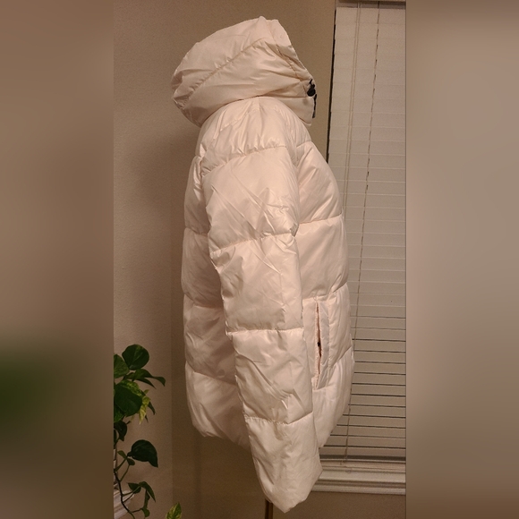 Two by Vince Camuto - Picture 5 of 5